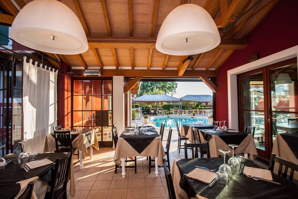Hotel La Posta Di Torrenova Орбетелло Экстерьер фото